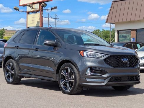 Used 2019 Ford Edge ST AWD/4WD image 5