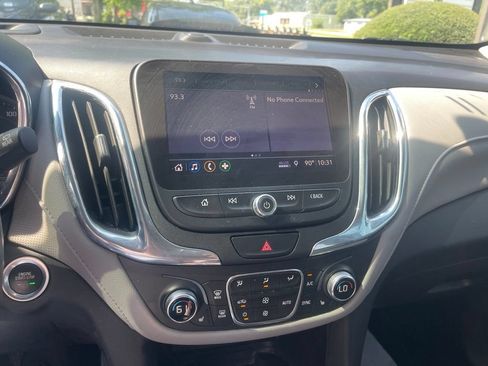Used 2020 Chevrolet Equinox Premier w/ LPO, Floor Liner Package FWD image 14
