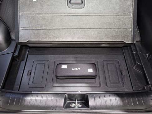 Used 2024 Kia EV6 GT AWD/4WD image 28
