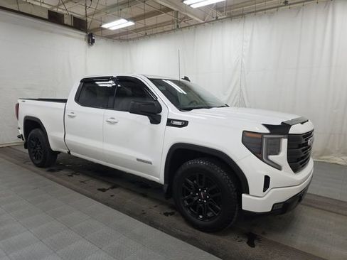 Used 2023 GMC Sierra 1500 Elevation image 41