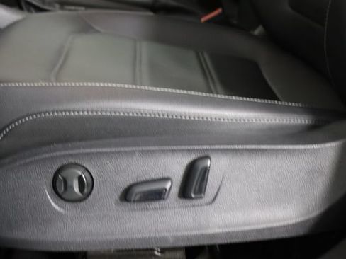 Used 2022 Volkswagen Passat 2.0T R-Line FWD image 25