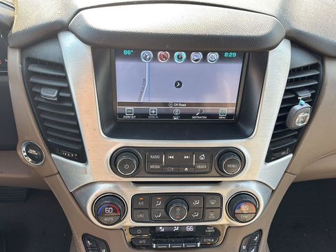 Used 2019 GMC Yukon XL SLT w/ Premium Edition RWD image 22