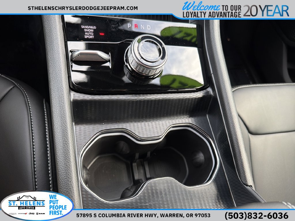 New 2027 Jeep Grand Cherokee Limited AWD/4WD image 26