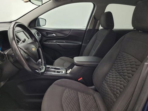 Used 2019 Chevrolet Equinox LT FWD image 17
