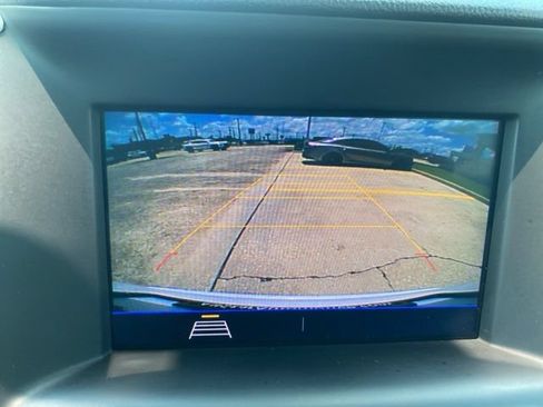Used 2020 GMC Terrain SLE FWD image 26