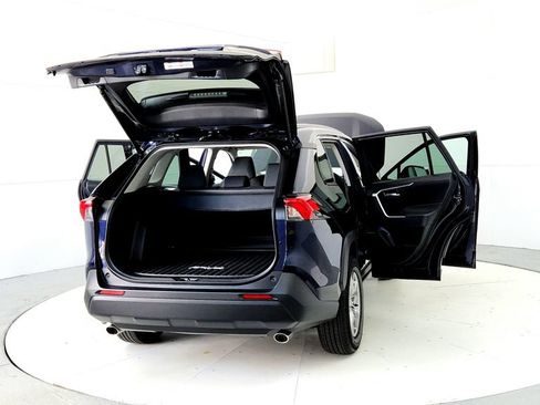 Used 2024 Toyota RAV4 XLE w/ Convenience Package AWD/4WD image 11