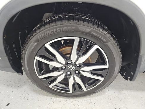 Used 2019 Honda Pilot Elite image 9