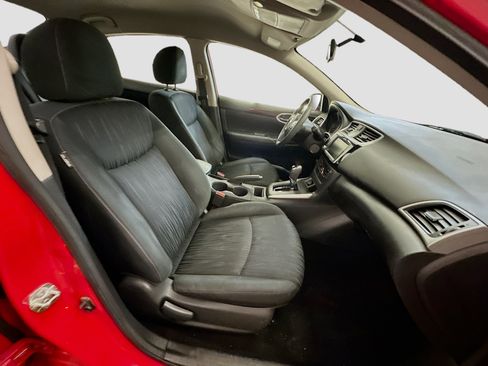 Used 2019 Nissan Sentra SV image 31