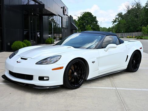 Used 2013 Chevrolet Corvette 427 w/ 1SC Preferred Equipment Group RWD image 29