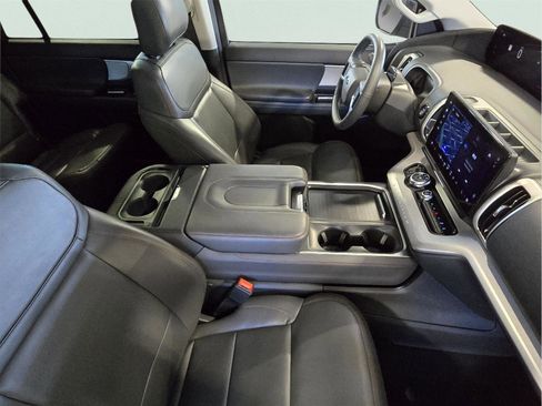 Used 2025 Ford Expedition Max Active AWD/4WD image 59