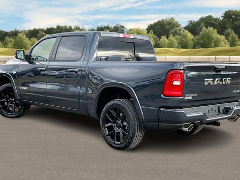 New 2026 RAM 1500 Laramie AWD/4WD image 3