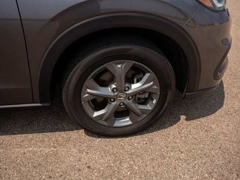 Used 2026 Honda HR-V LX image 9