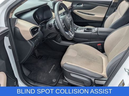 Used 2022 Hyundai Santa Fe SE image 3