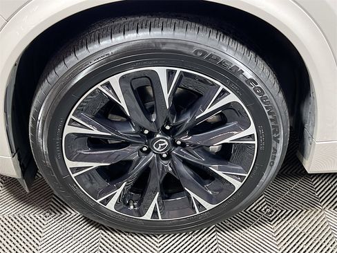 Used 2024 MAZDA CX-90 3.3 Turbo S w/ Premium Plus image 25