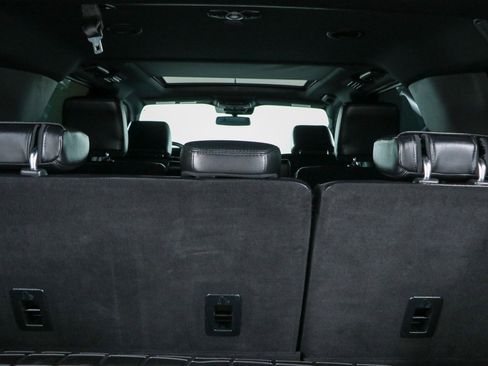 Used 2021 Ford Expedition XLT RWD image 32