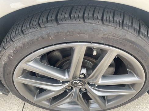 Used 2016 Lexus IS 300 AWD w/ F Sport Package image 11