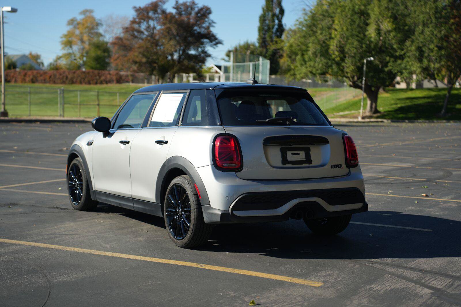 Used 2024 MINI Cooper S FWD image 3