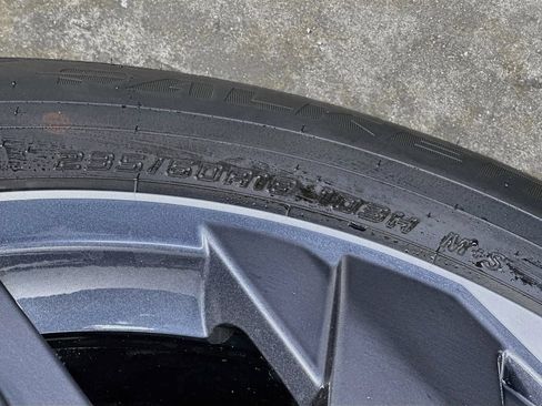 Used 2025 Nissan Rogue SV FWD image 31