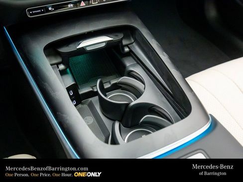 New 2026 Mercedes-Benz E 350 4MATIC Sedan image 32