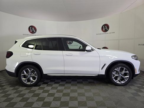 Used 2023 BMW X3 xDrive30i w/ Premium Package image 3