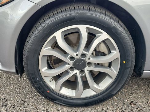 Used 2015 Mercedes-Benz C 300 4MATIC Sedan image 17