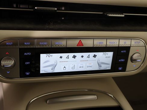 Used 2025 Genesis G90 3.5T image 64