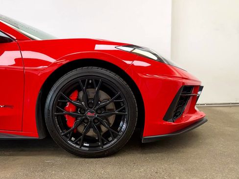 Used 2023 Chevrolet Corvette Stingray Preferred Cpe w/ Z51 Performance Package image 19