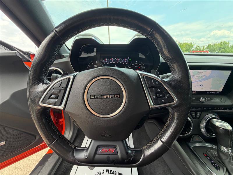 Used 2020 Chevrolet Camaro SS RWD image 45