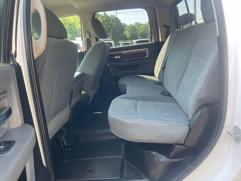 Used 2019 RAM 1500 Classic SLT w/ Protection Group AWD/4WD image 26