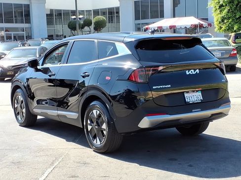 Certified 2026 Kia Sportage LX FWD image 7