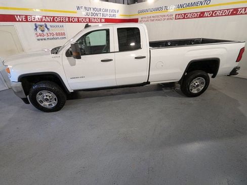 Used 2019 GMC Sierra 2500 4x4 Double Cab w/ Sierra Convenience Package image 4