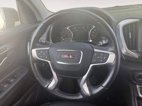 Used 2022 GMC Terrain SLT AWD/4WD image 10