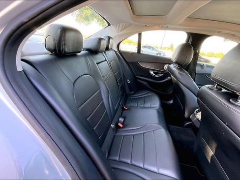 Used 2016 Mercedes-Benz C 300 Sedan image 27