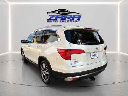 Used 2016 Honda Pilot Touring image 5