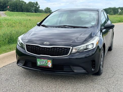 Used 2017 Kia Forte LX w/ LX Popular Package FWD image 7