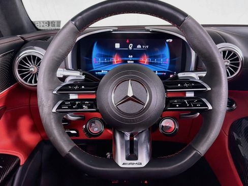 Certified 2022 Mercedes-Benz SL 63 AMG 4MATIC image 20