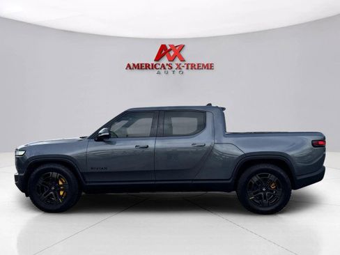 Used 2022 Rivian R1T Adventure image 2