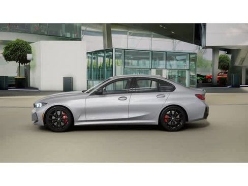 New 2026 BMW 330i xDrive Sedan w/ M Sport Package AWD/4WD image 4