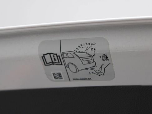 Used 2019 Lincoln Nautilus Select image 18