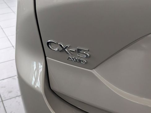 New 2025 MAZDA CX-5 AWD 2.5 S w/ Select Package image 4