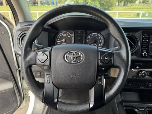 Used 2021 Toyota Tacoma SR RWD image 12
