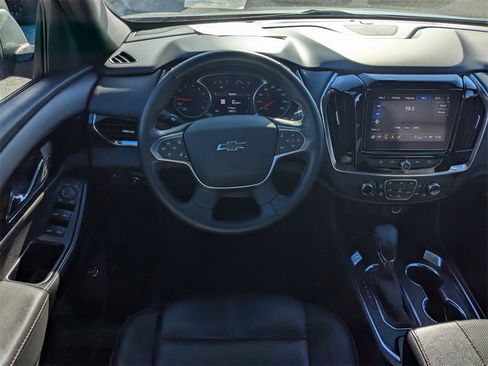 Certified 2023 Chevrolet Traverse RS image 13