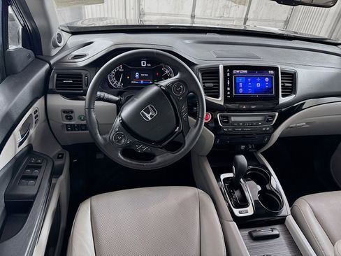 Used 2019 Honda Ridgeline RTL-E image 16