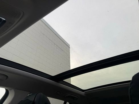 Used 2026 Mercedes-Benz GLS 450 4MATIC image 30