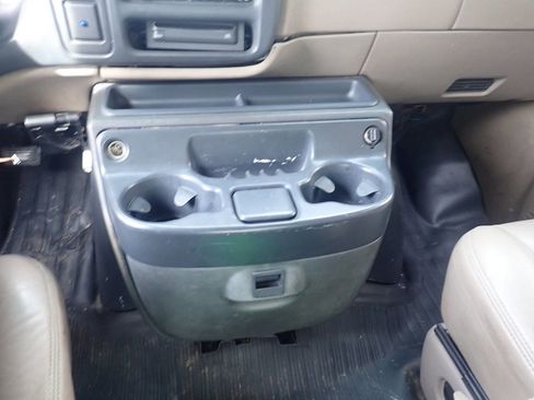 Used 2000 Chevrolet Express 3500 Extended image 6