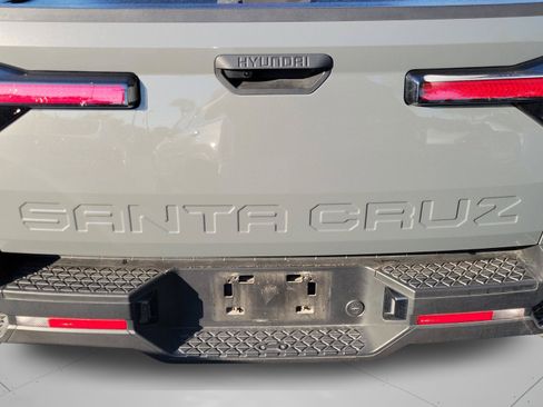 Certified 2024 Hyundai Santa Cruz SEL w/ Activity Package FWD image 19