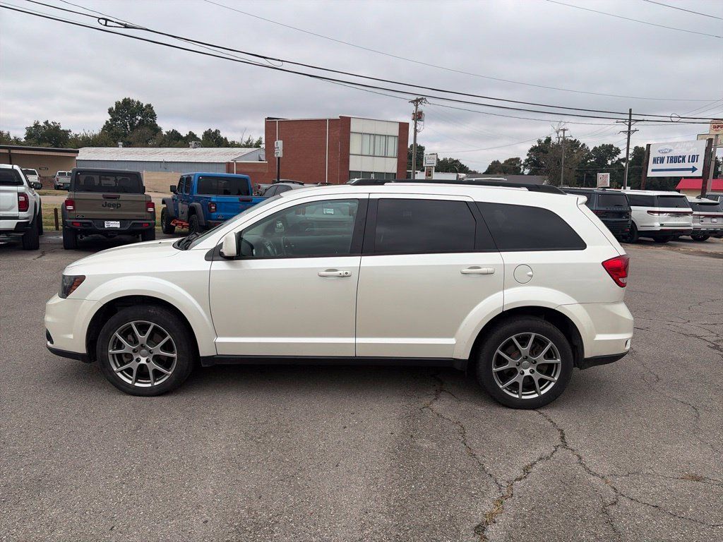 Used 2017 Dodge Journey GT w/ Driver Convenience Group AWD/4WD image 3