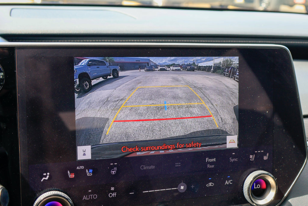 Used 2024 Lexus RX 350 Premium w/ Accessory Package (Z1) FWD image 5