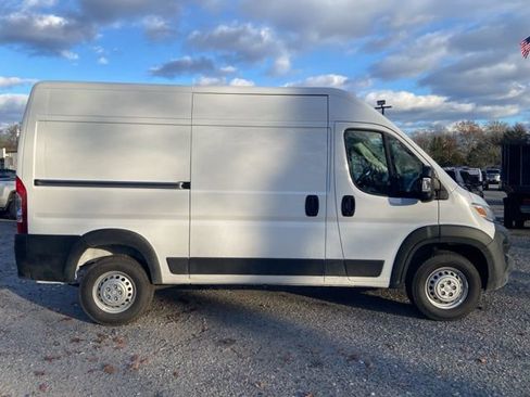 New 2026 RAM ProMaster 3500 w/ Power Group FWD image 9