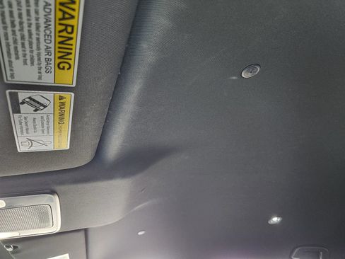 Used 2024 Honda HR-V Sport image 25